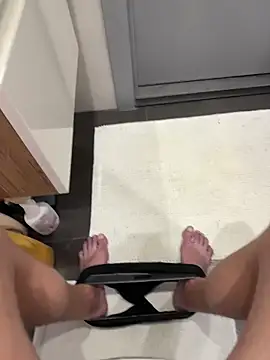 myPriority01 online show from December 15, 7:45 am