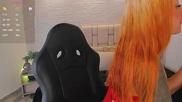 Mollycb online show from October 17, 4:04 am