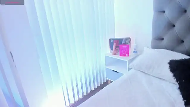 VictoriaParkeer online show from November 25, 11:43 am