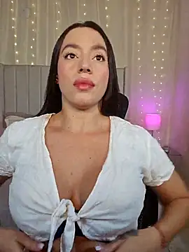AriadnaTaylor online show from May 22, 6:24 pm