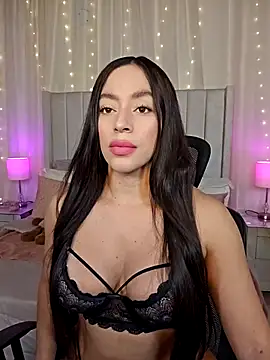 AriadnaTaylor online show from July 19, 11:47 am