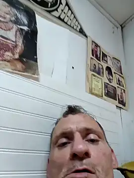 Southerngent1979 online show from March 27, 4:51 am