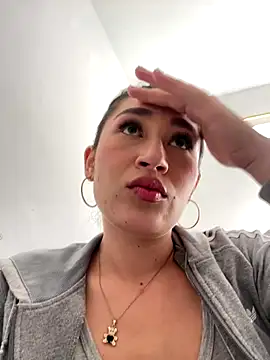 Snapshot of Isa_Villamarin chatting on September 17, 2:41 pm Isa Villamarin online show from September 17, 2:41 pm