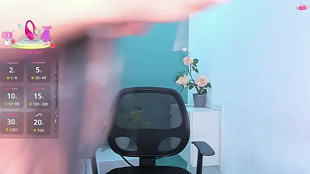 Emma Onne online show from October 14, 2:01 am