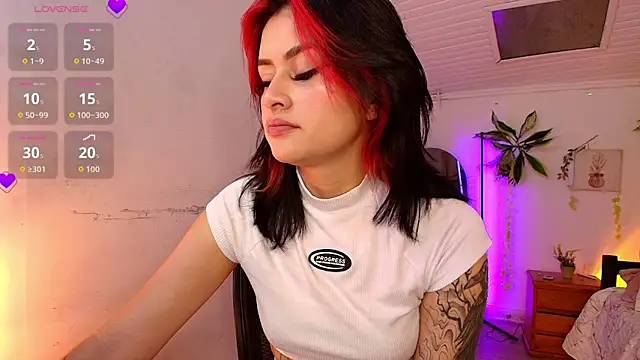 arye lle online show from October 6, 10:07 pm