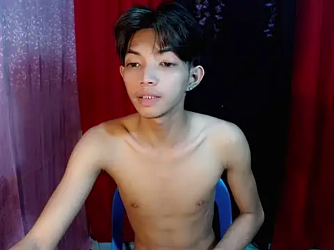 addicted to alex online show from May 30, 1:30 pm
