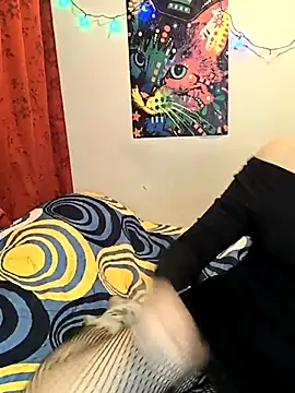 Snapshot of femdomroom chatting on November 29, 3:42 am femdomroom online show from November 29, 3:42 am