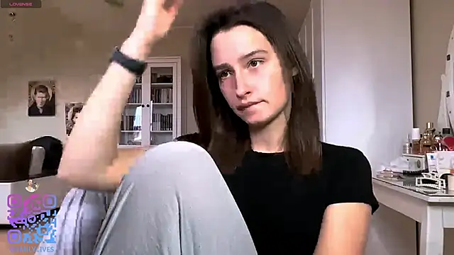 DarlineBrustera online show from March 20, 2:11 pm