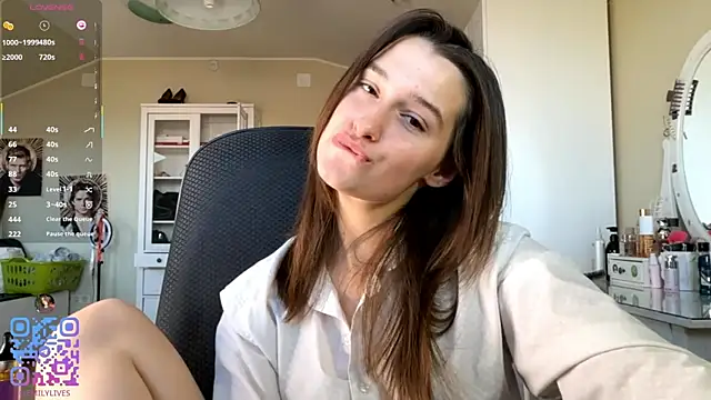 DarlineBrustera online show from August 8, 2:30 pm