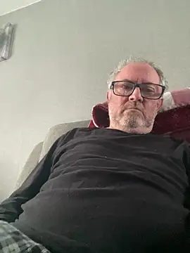 naughtygrandad1 online show from March 5, 7:48 am