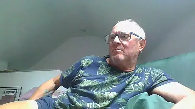 naughtygrandad1 online show from June 27, 9:14 am