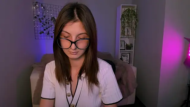 Snapshot of laisy_flay chatting on September 11, 4:18 pm laisy flay online show from September 11, 4:18 pm