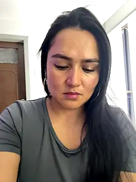 Snapshot of Rouse69_ chatting on October 18, 9:10 am Rouse69  online show from October 18, 9:10 am