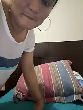 Snapshot of Rouse69_ chatting on October 20, 11:27 pm Rouse69  online show from October 20, 11:27 pm