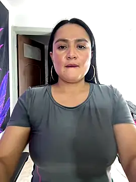 Snapshot of Rouse69_ chatting on November 2, 12:13 am Rouse69  online show from November 2, 12:13 am