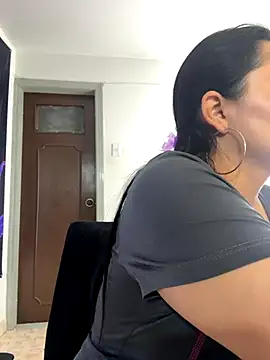 Rouse69  online show from November 17, 8:31 am