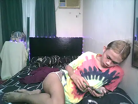 Sweet-shopia online show from October 25, 8:00 am