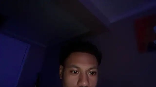 Snapshot of Yungandhungd chatting on April 5, 3:58 am Yungandhungd online show from April 5, 3:58 am