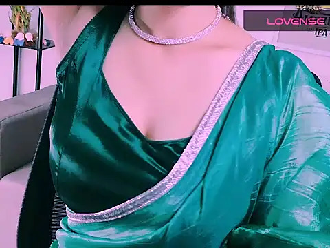 My Rose online show from September 20, 1:45 pm