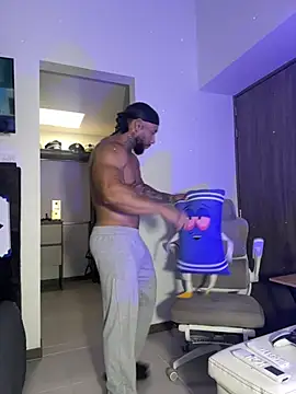 Andrew Johnnson online show from March 3, 6:58 pm