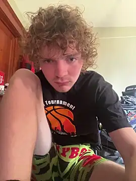 landen432 online show from October 3, 5:10 pm