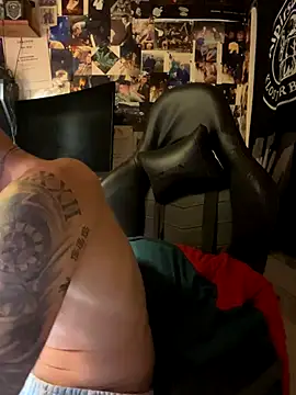 Mexxwell69 online show from October 12, 11:15 pm