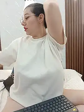 CarolinaMejia online show from July 12, 12:51 pm