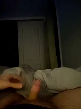 Snapshot of ilp3 chatting on October 22, 7:08 am ilp3 online show from October 22, 7:08 am