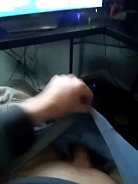 Snapshot of ilp3 chatting on March 26, 10:26 pm ilp3 online show from March 26, 10:26 pm