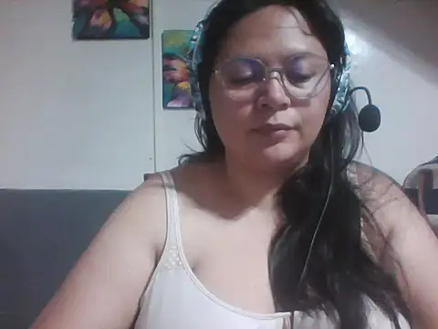 Snapshot of Rubifeliz chatting on October 9, 4:54 am Rubifeliz online show from October 9, 4:54 am