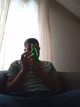 Alexdaniel89 online show from May 24, 7:35 am