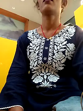 priyastrip314 online show from October 8, 8:34 am