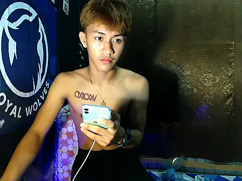 naughtyboyloy 0 online show from September 30, 1:38 pm