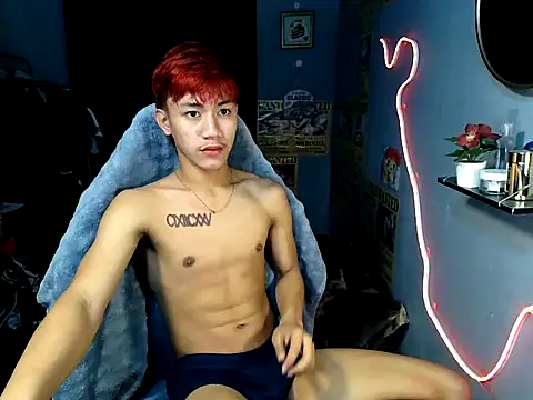 naughtyboyloy 0 online show from August 3, 5:49 pm