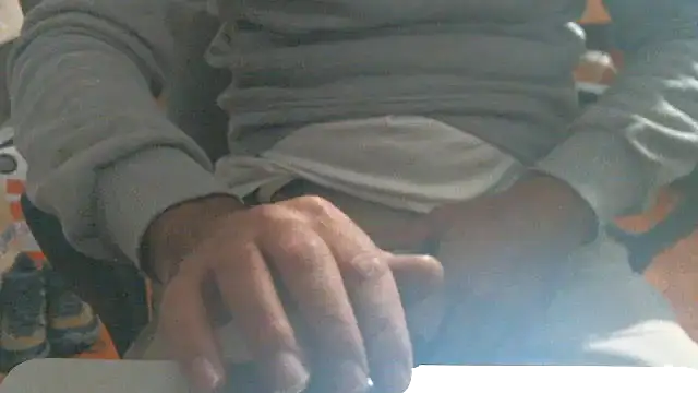 adoroleporke online show from November 10, 6:51 pm