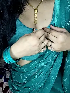 PRIYA 22 online show from September 19, 9:59 pm