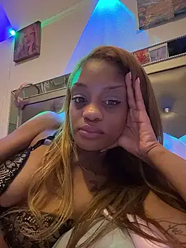 Angelbunnyy online show from January 8, 7:10 am