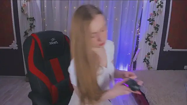 -Seava online show from October 8, 4:04 pm