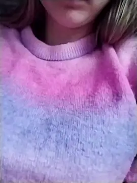 babyXlove online show from September 15, 8:36 am
