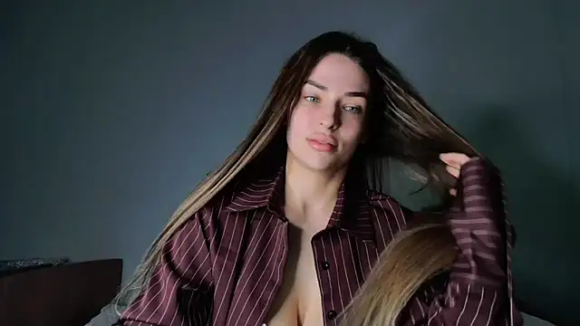 MandiBrooks online show from March 27, 4:51 pm