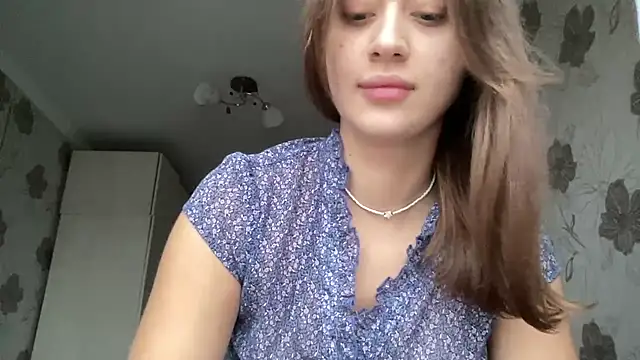 StellarAlice online show from December 3, 11:08 am