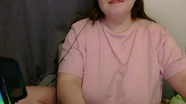 brattyprincessemma online show from February 13, 8:49 pm