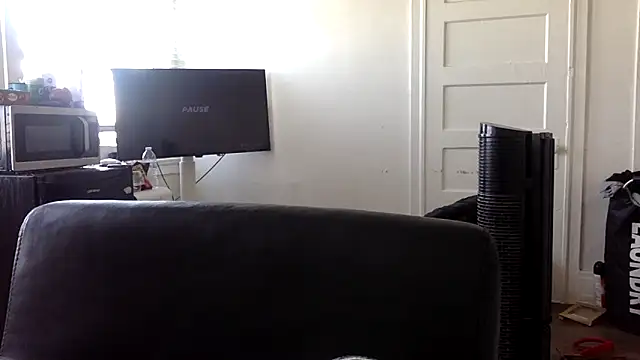 Diodre Benyoon online show from February 26, 8:41 pm