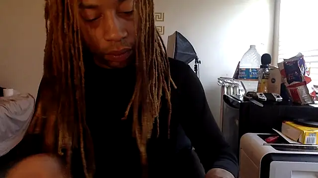 Diodre Benyoon online show from April 7, 10:31 pm