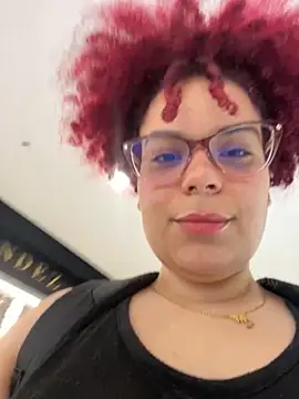 Enyagleam  online show from October 12, 8:30 pm