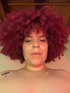 Enyagleam  online show from November 29, 2:47 am