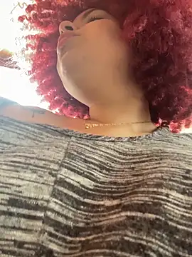 Enyagleam  online show from February 15, 8:05 pm