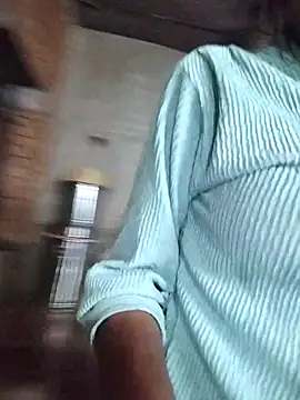 Snapshot of Mohni_singh chatting on November 22, 9:47 pm Mohni singh online show from November 22, 9:47 pm