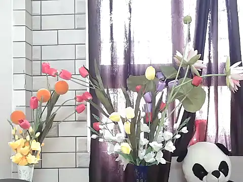 Richa Patel online show from February 3, 6:22 am