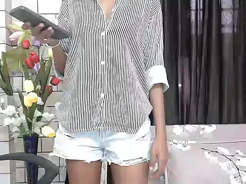 Richa Patel online show from February 8, 1:42 am